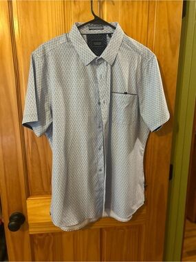 7 Diamonds Light Blue Short-Sleeve‎ Printed Button-Down Shirt
